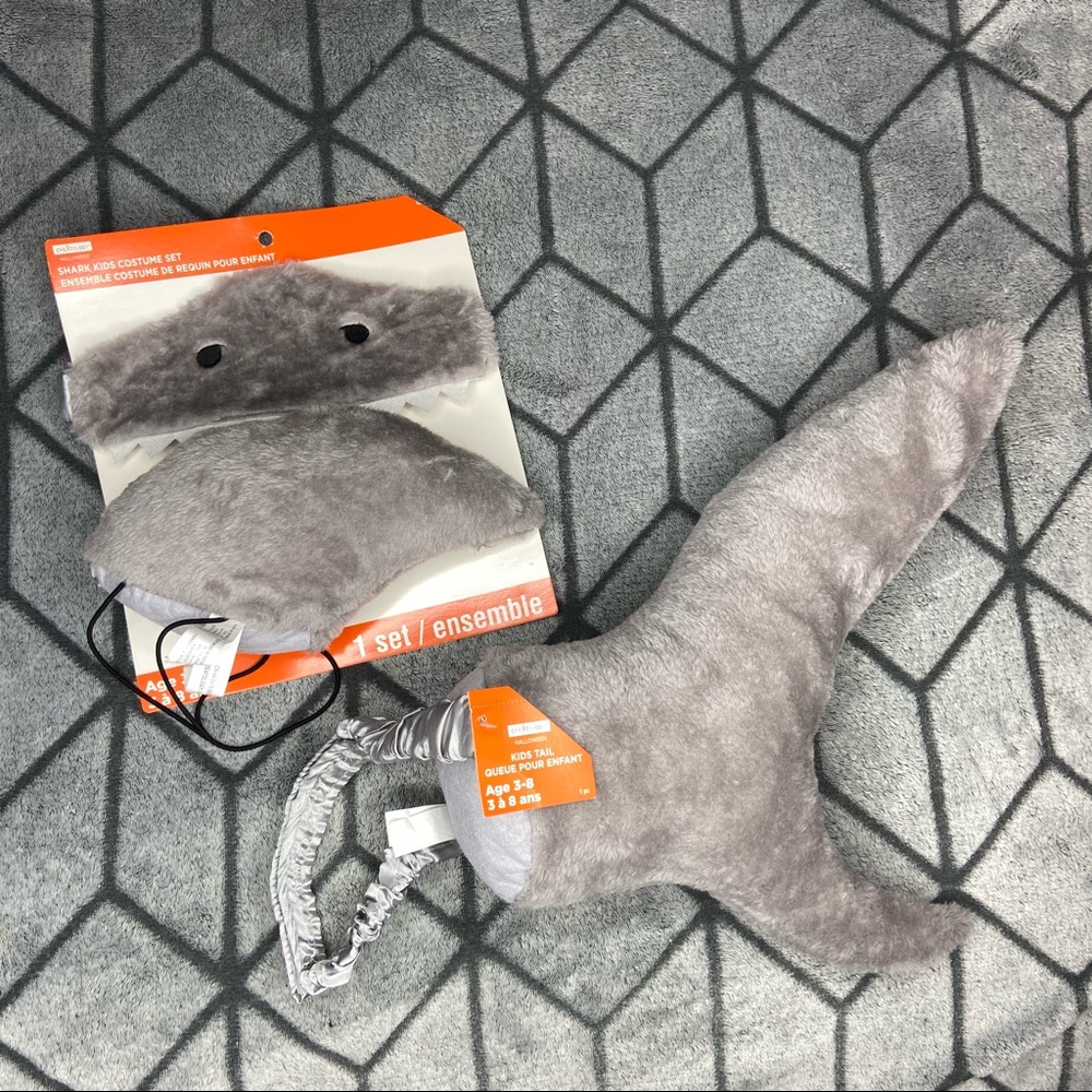 Kids Shark Halloween Costume 🦈 K